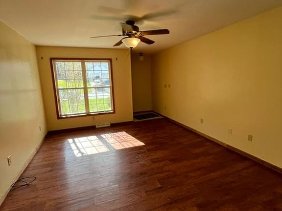 2nd image of 26 Ponderosa Dr #2