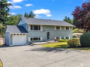 29718 3rd Ave S, Federal Way, WA 98003