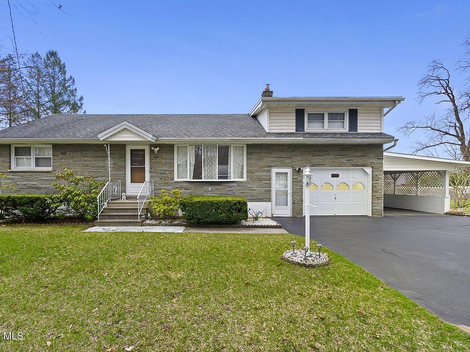 1st image of 149 Putnam Road