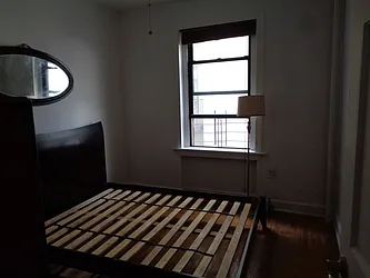 Rented by Zikos Realty Services