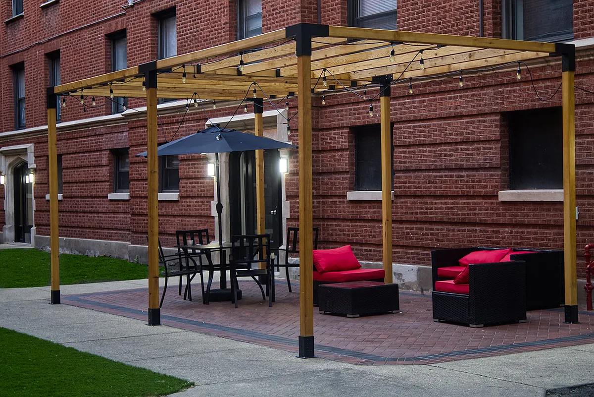 Building Photo - The Juneway Terrace