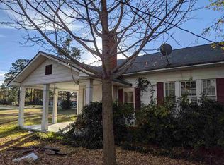 262 Broad St, Hawkinsville, GA 31036