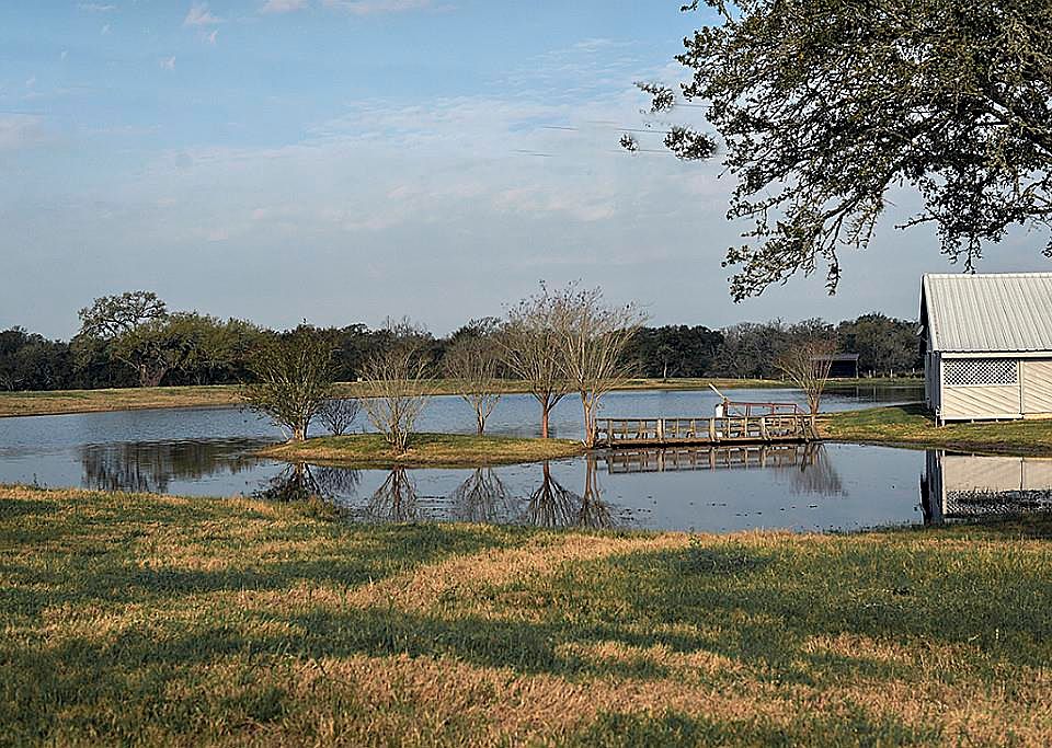 2nd image of 7618 Meiners Rd