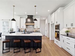11463 S Aurora St, Olathe, KS 66061