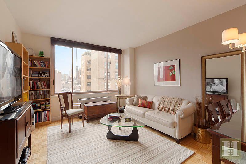 1st image of 101 W 79th St APT 12C