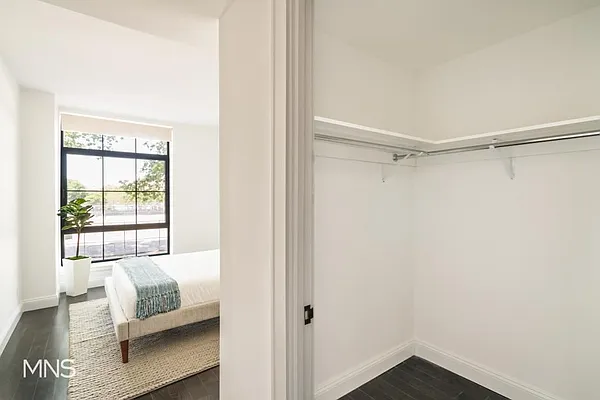 Rented by MNS Marketing | media 5