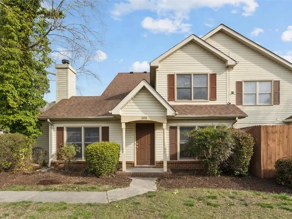 105 Ridge Wood Dr, Hampton, VA 23666
