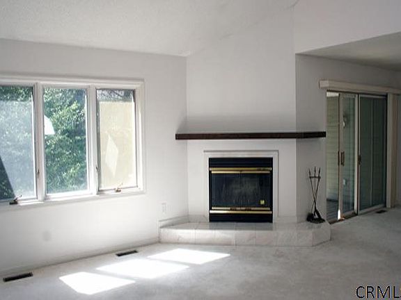 5th image of 3 Saratoga Cir