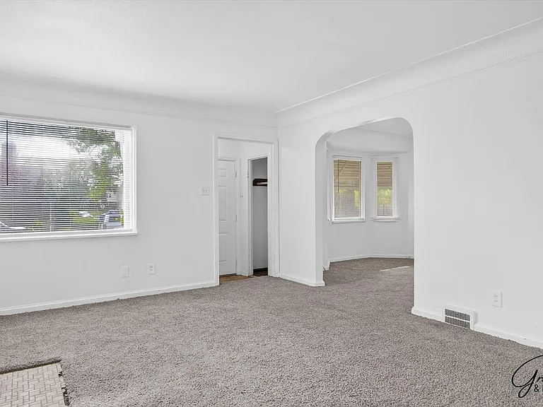 9409 Balfour Rd — Photo 5