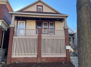 1025 E Land Pl, Milwaukee, WI 53202