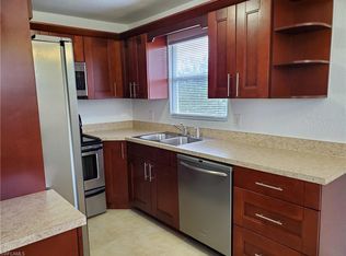 814 Frederick Reid St E, Lehigh Acres, FL 33974