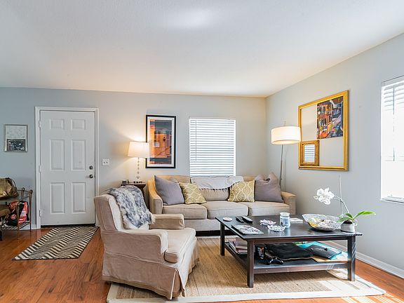 4th image of 3220 W Obispo St #A