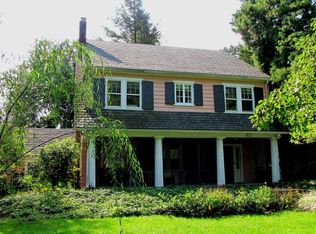 37 Cambridge Rd, Montclair, NJ 07043