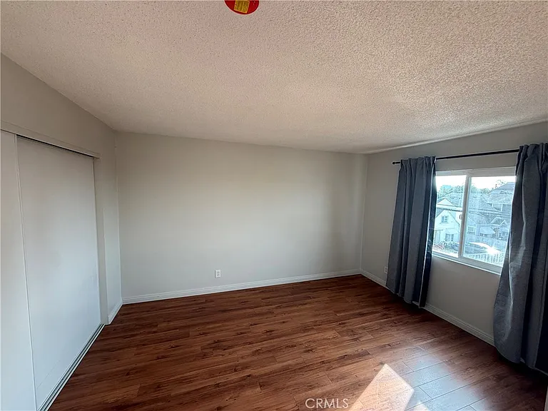 400 N Hobart Blvd #301 — Photo 8