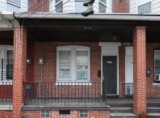 1214 Chase St, Camden, NJ 08104