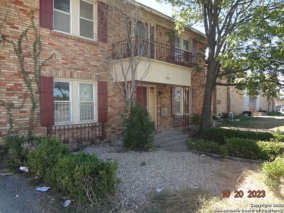 2nd image of 316 W CYPRESS ST