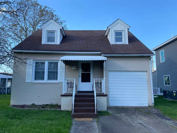 1119 Walnut St, Kenova, WV 25530
