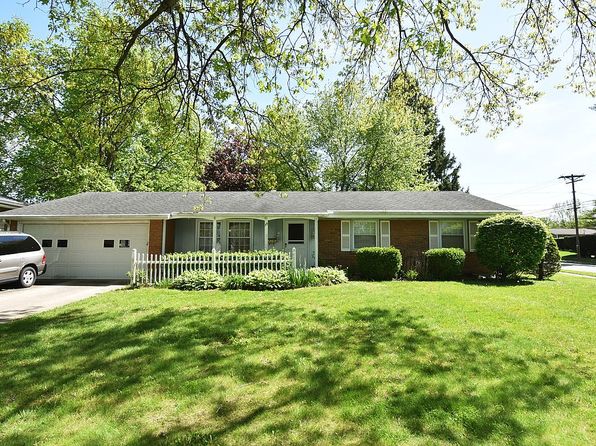 39 Avon Dr