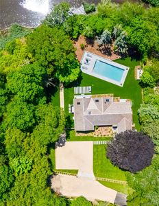 16 Walker Court, East Quogue, NY, 11942