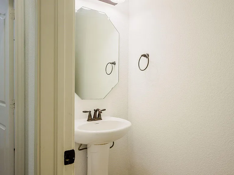 4017 Firenze Dr — Photo 11