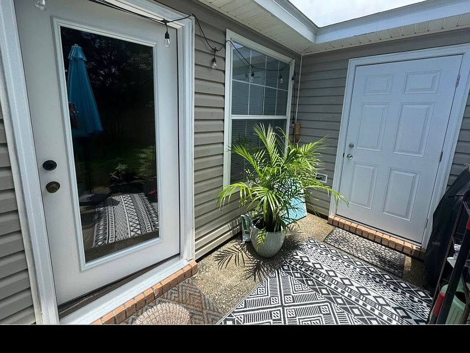 1st image of 8116 Heirloom Dr