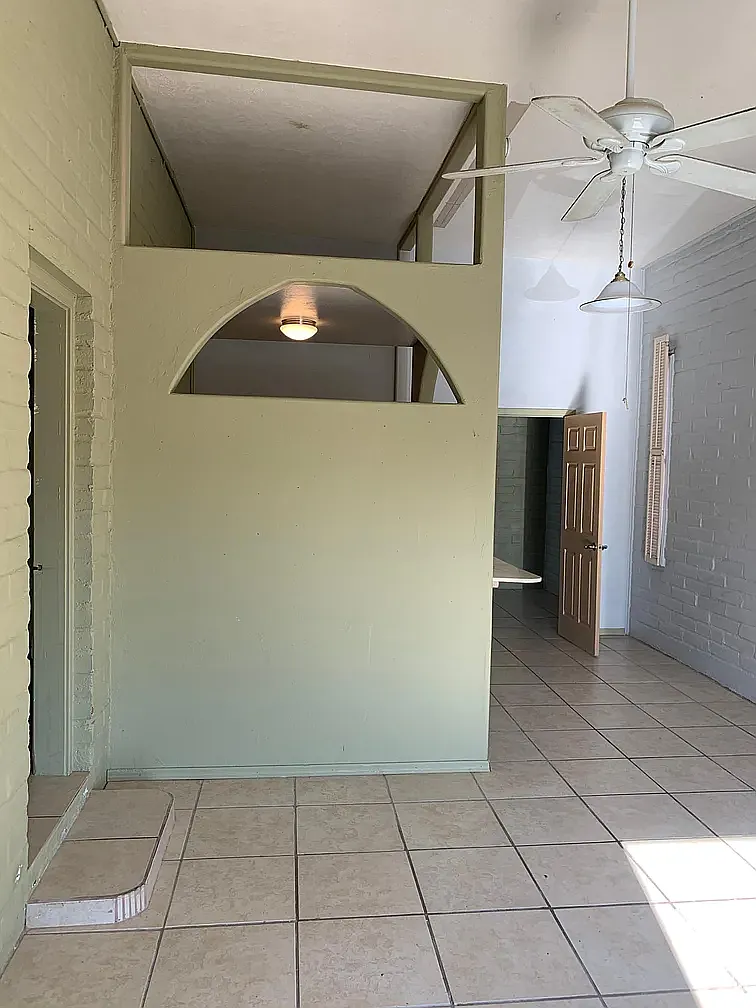 4408 N Camino Real — Photo 2
