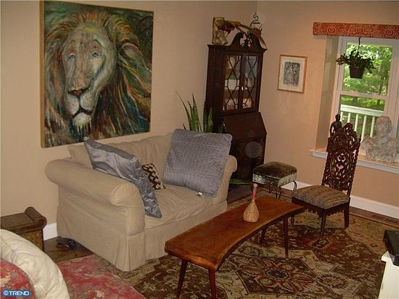 5th image of 111 Woodland Dr