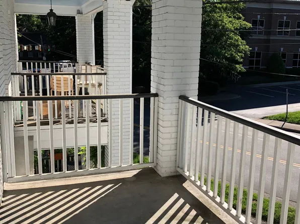 118 N Laurel Ave APT 3, Charlotte, NC 28207