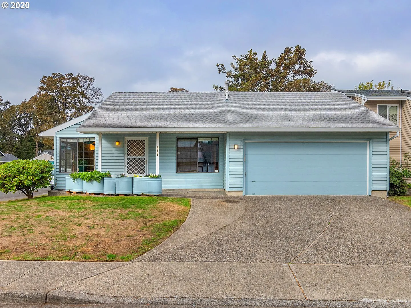 1305 SW 209th Ave photo 1