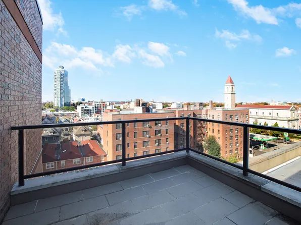 3041 Ocean Avenue image 10 of 17