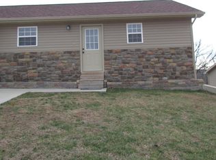 21978 Lafayette Rd, Waynesville, MO 65583