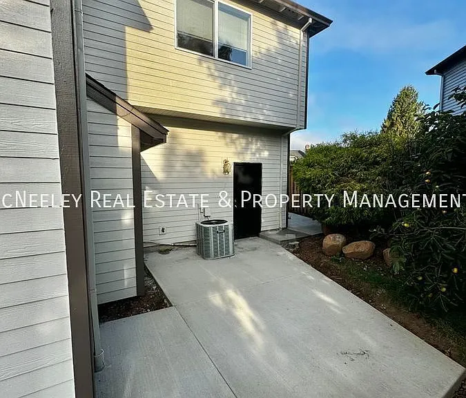 12263 SE Imperial Crest St — Photo 21