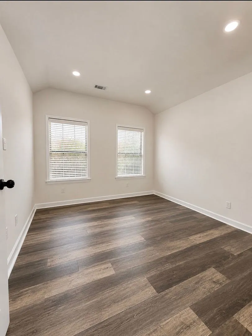 Rental Property- East Montgomery — Photo 4