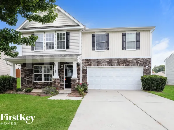 1309 Waldridge Ct, Greensboro, NC 27406