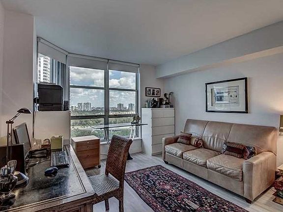 5th image of 3600 Mystic Pointe Dr APT 1711