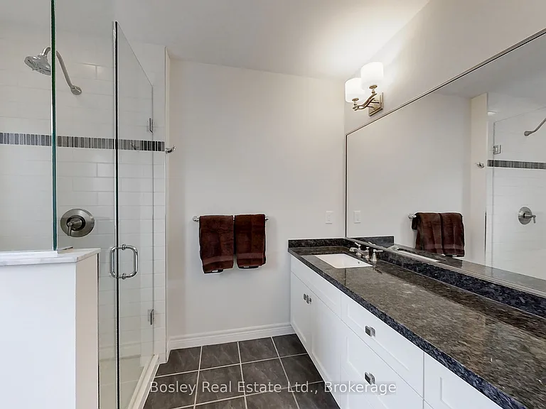 104 Delphi Ln — Photo 20