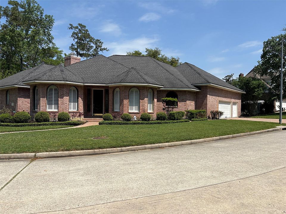 1st image of 24602 W Kingscrest Cir
