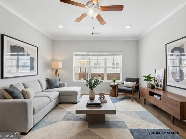 2021 Ocean Dr NW, Atlanta, GA 30318