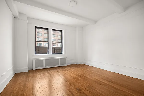 Rented by Cooper & Cooper Real Estate | media 18