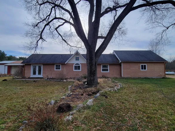 13625 Potter Rd, Bear Lake, MI 49614