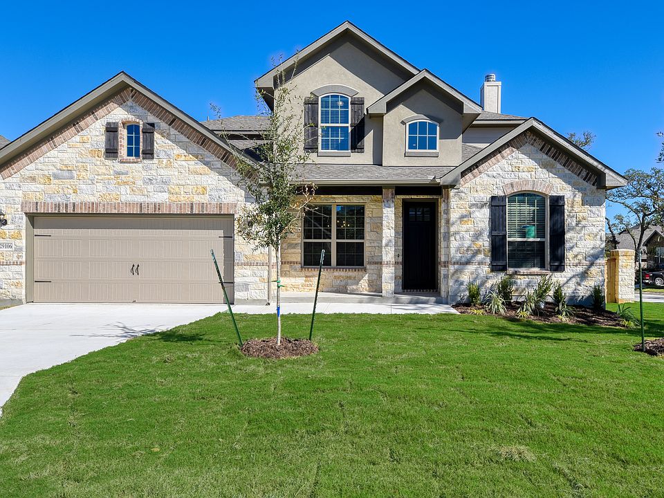 Front Gate at Fair Oaks Ranch 70 - Nathaniel Interior Image 1