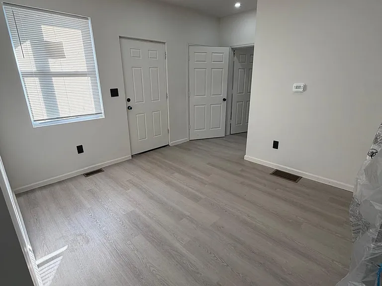 3720 Westfield Ave #B — Photo 3