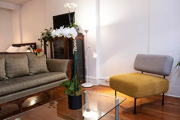 Rented by Alexander C. Lerner, LREB | media 3