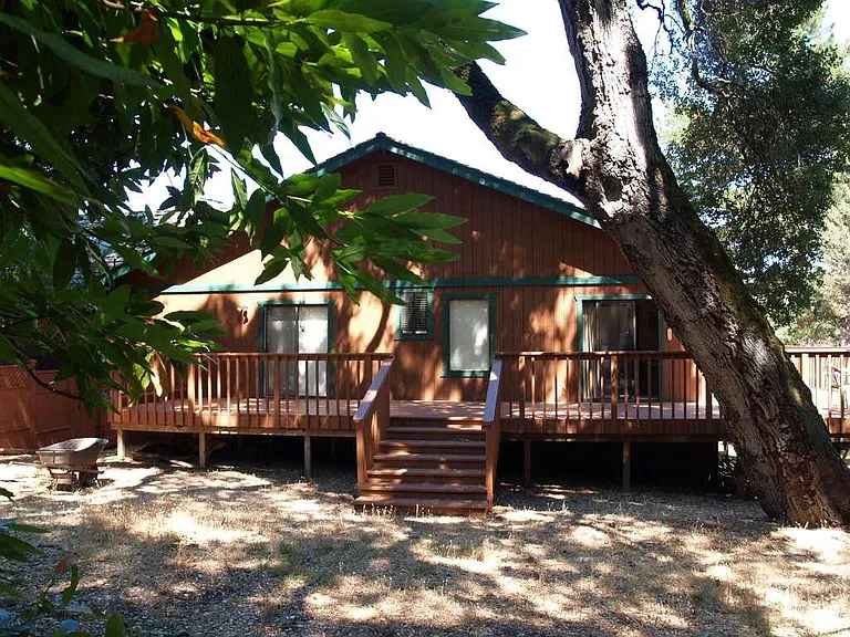 220 E Terrace Dr — Photo 9