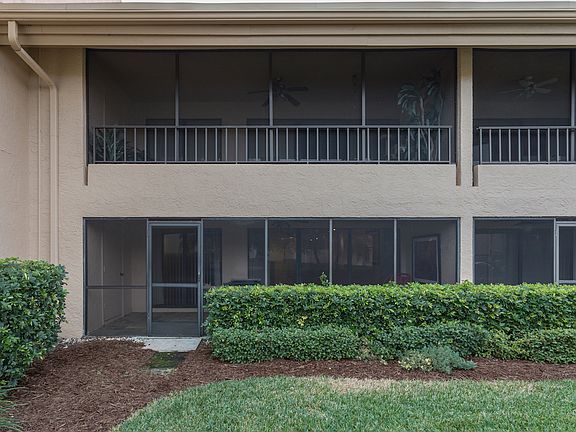 5th image of 4800 Brittany Dr S APT 3
