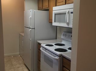 7401 Foxridge Way APT F, Anchorage, AK 99518