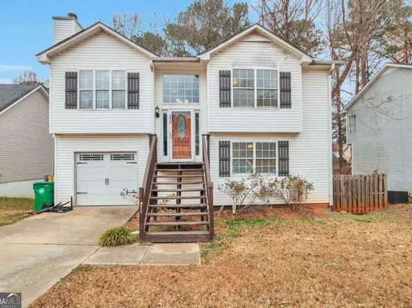 5918 Crescent Ridge Ct, Lithonia, GA 30058