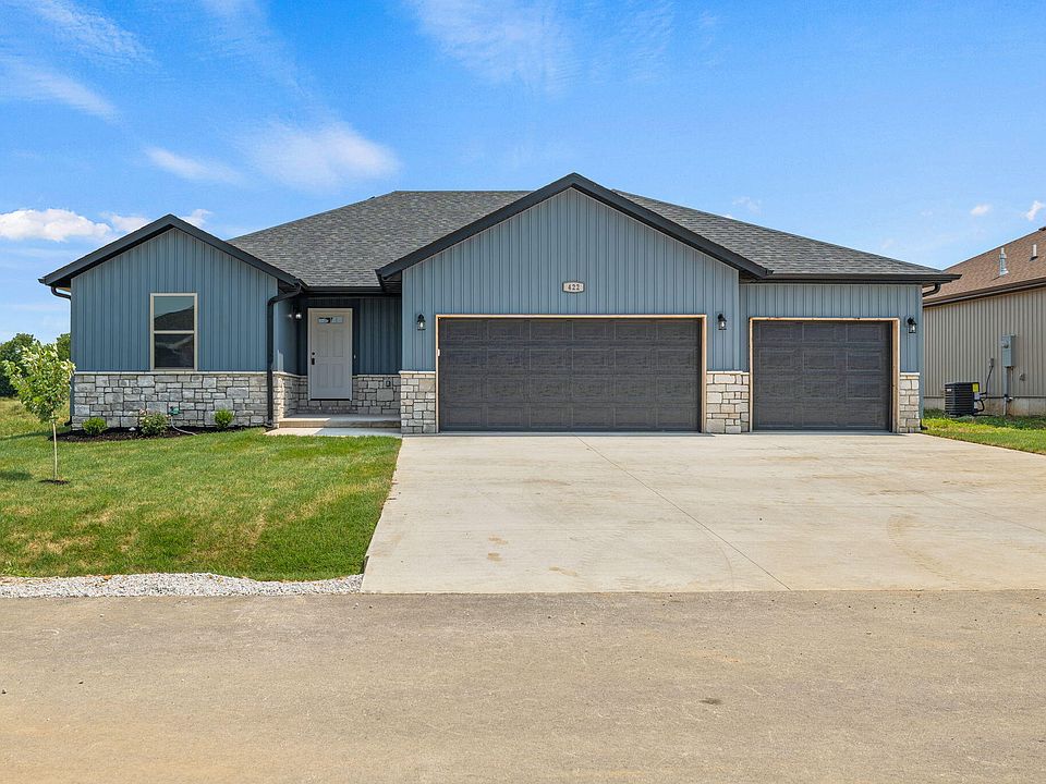 1st image of 422 Beavertail Road