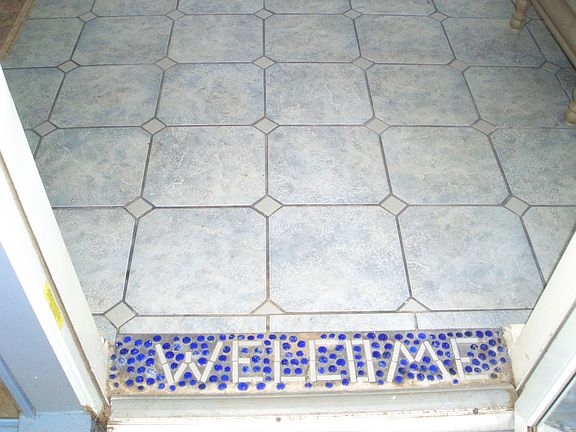 Entranceway to the porch/mud room