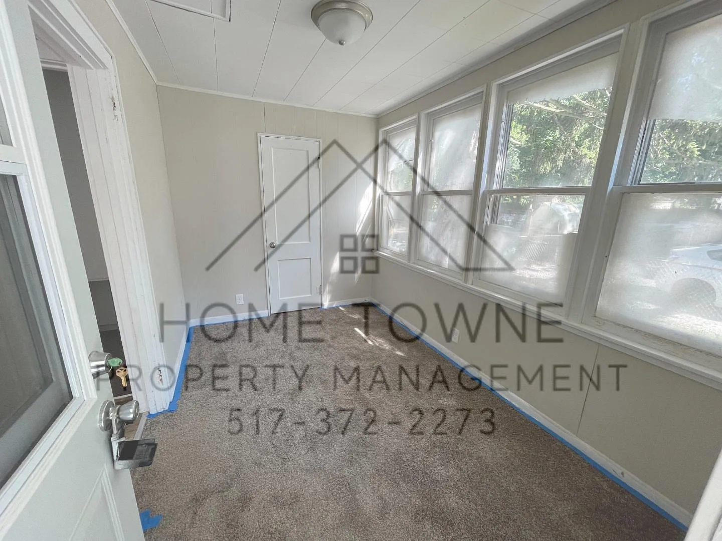 805 West Saginaw Street - B — Photo 4